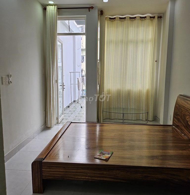 1db35630934edd9d8133e4b1cc9c4124-2860265359504322496