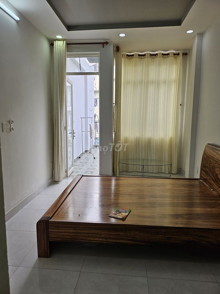 1db35630934edd9d8133e4b1cc9c4124-2860265359504322496