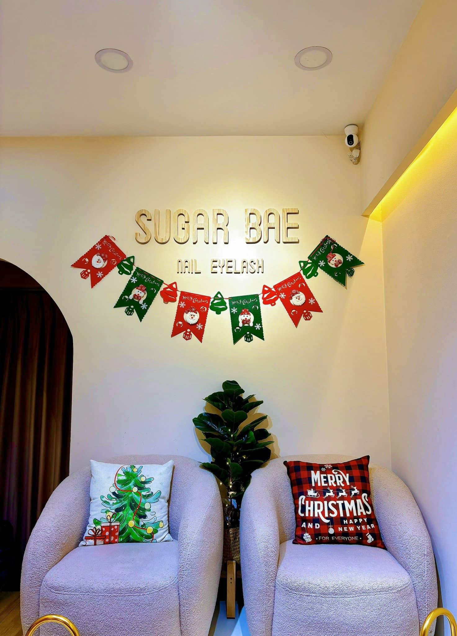 2f1ef358-ae98-44f5-b27f-65172728a0f8