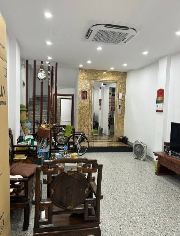 8bd0d43a84dc40e3a22567f4eb21f5e4