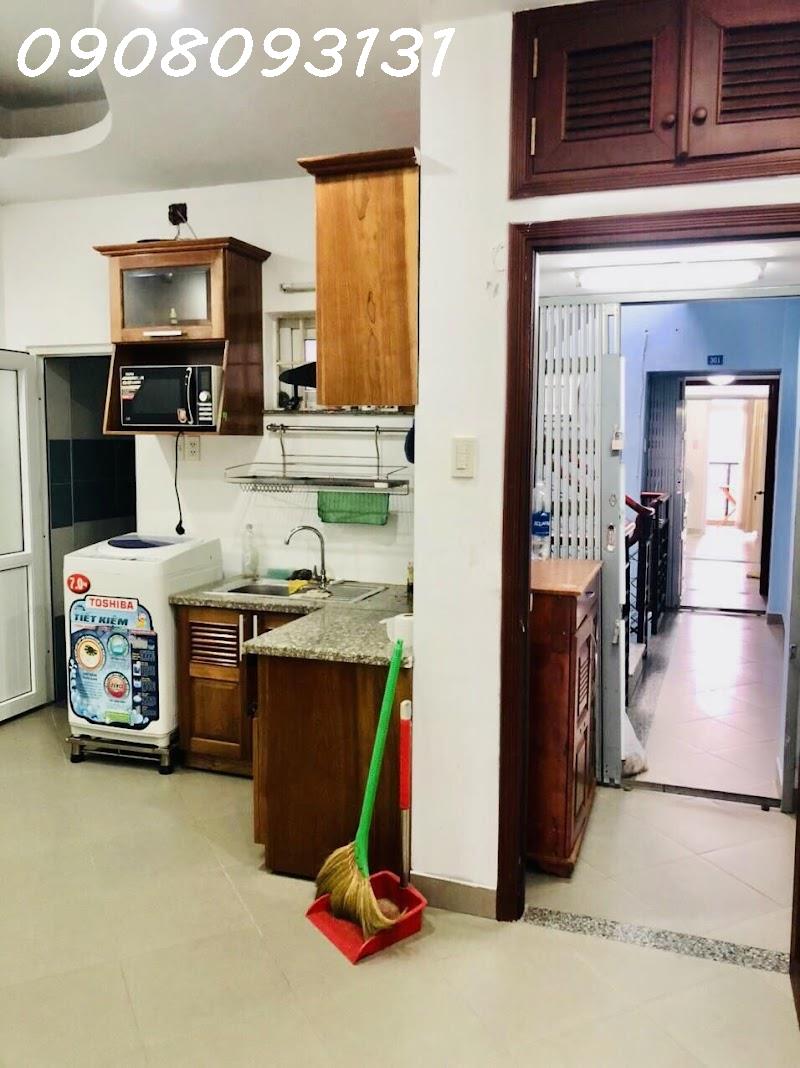 ABAA0751-A641-48CF-90DA-5E912AF560CE