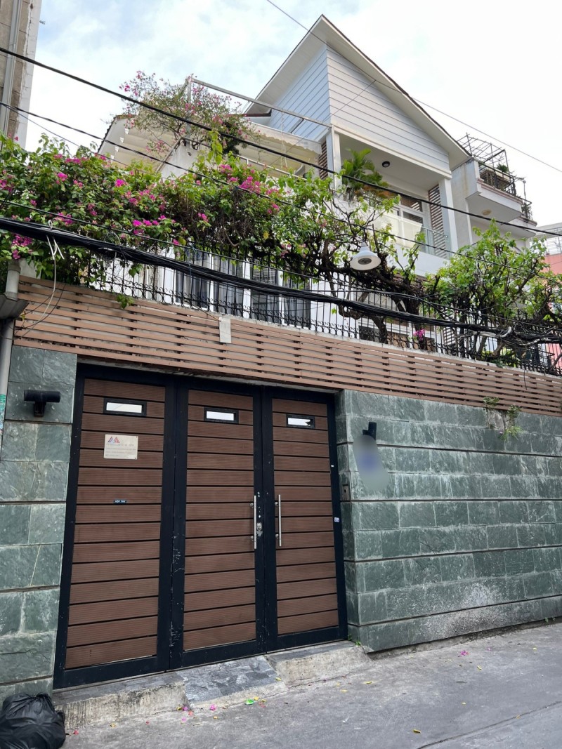 BAN NHA QUAN 3 LE VAN SY (3)