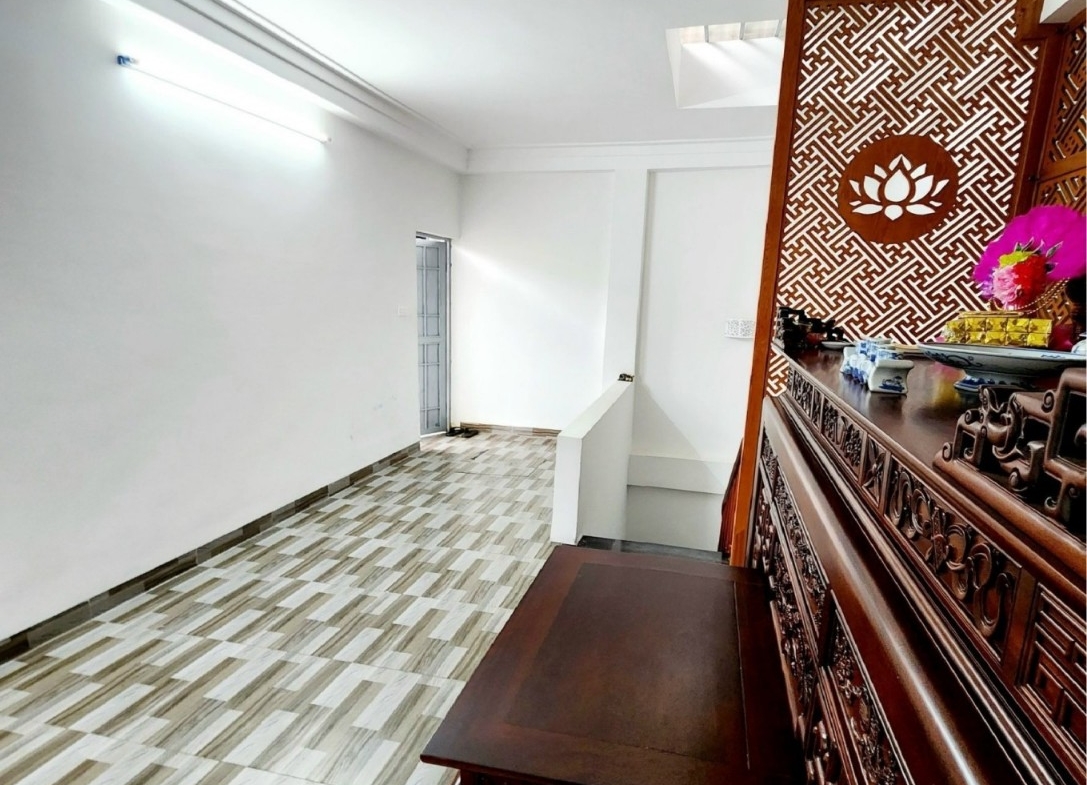 Yen Lac 66 40 16 (4)