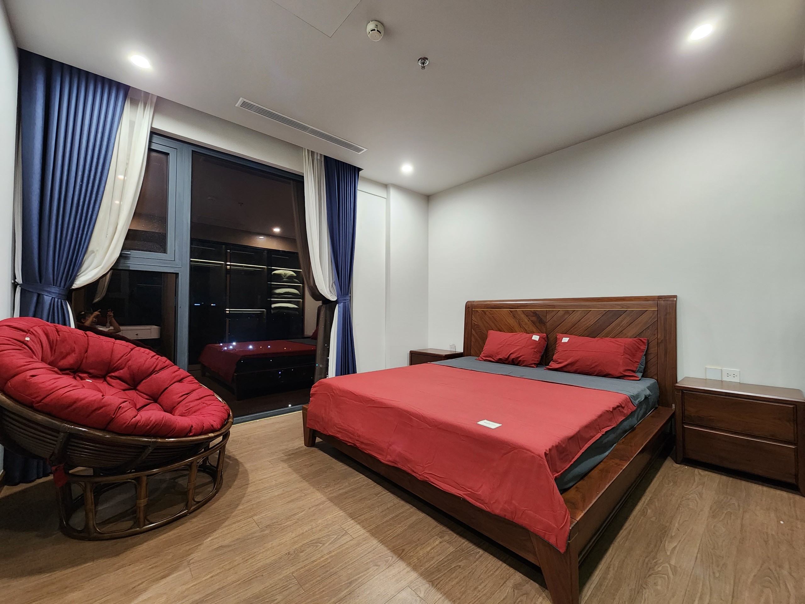 b672100b01f9d2a78be8121