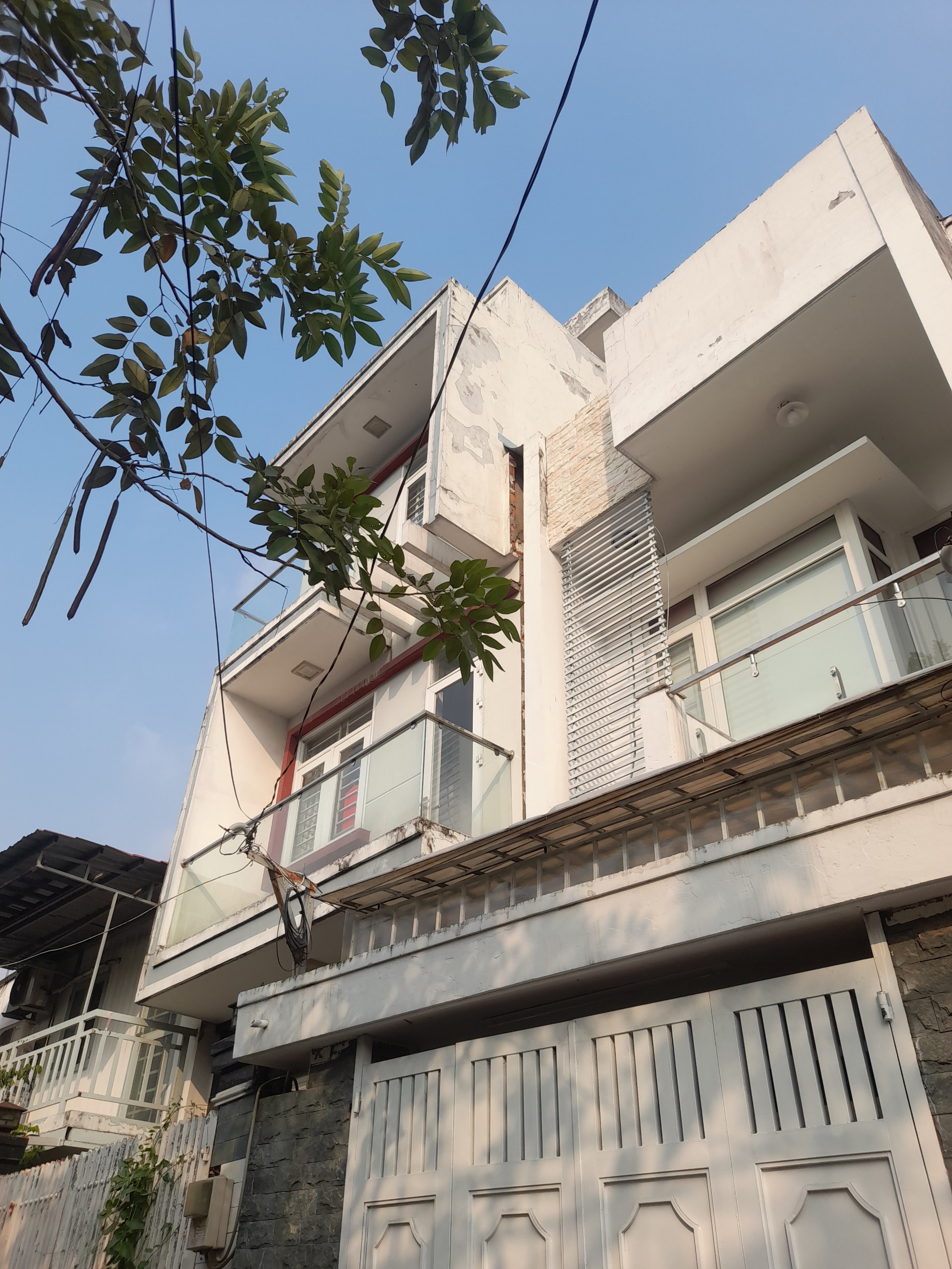 ban-nha-kha-van-can-linh-dong-thu-duc