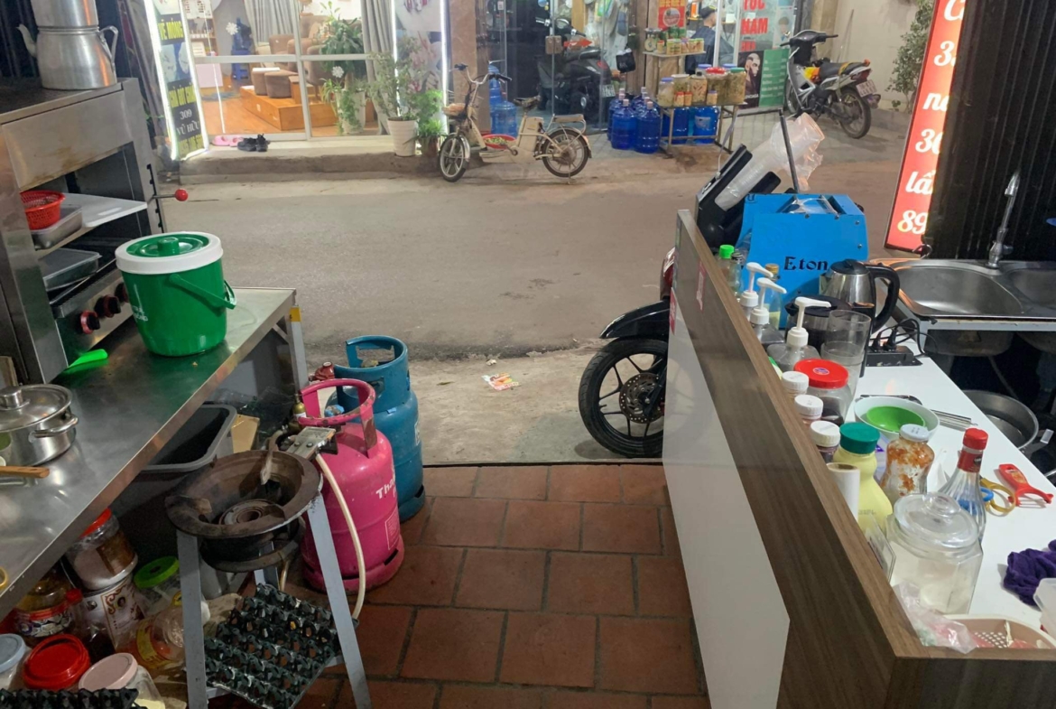 c2261aa9-53de-41c1-8128-497e01fef99e