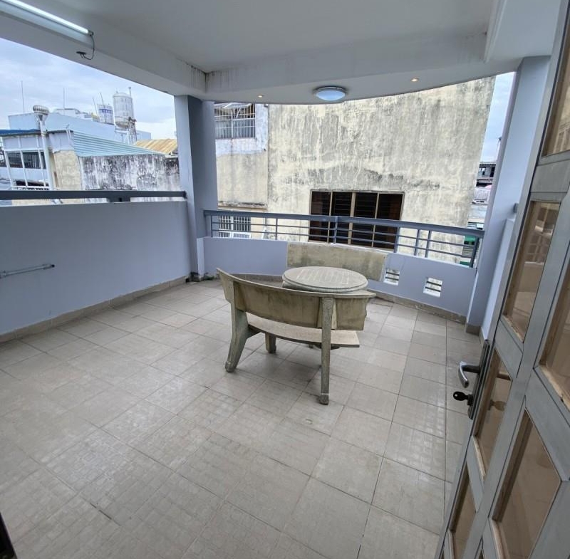 dc7a2e3d5126539c9091ab4a0d90f498.md (1)