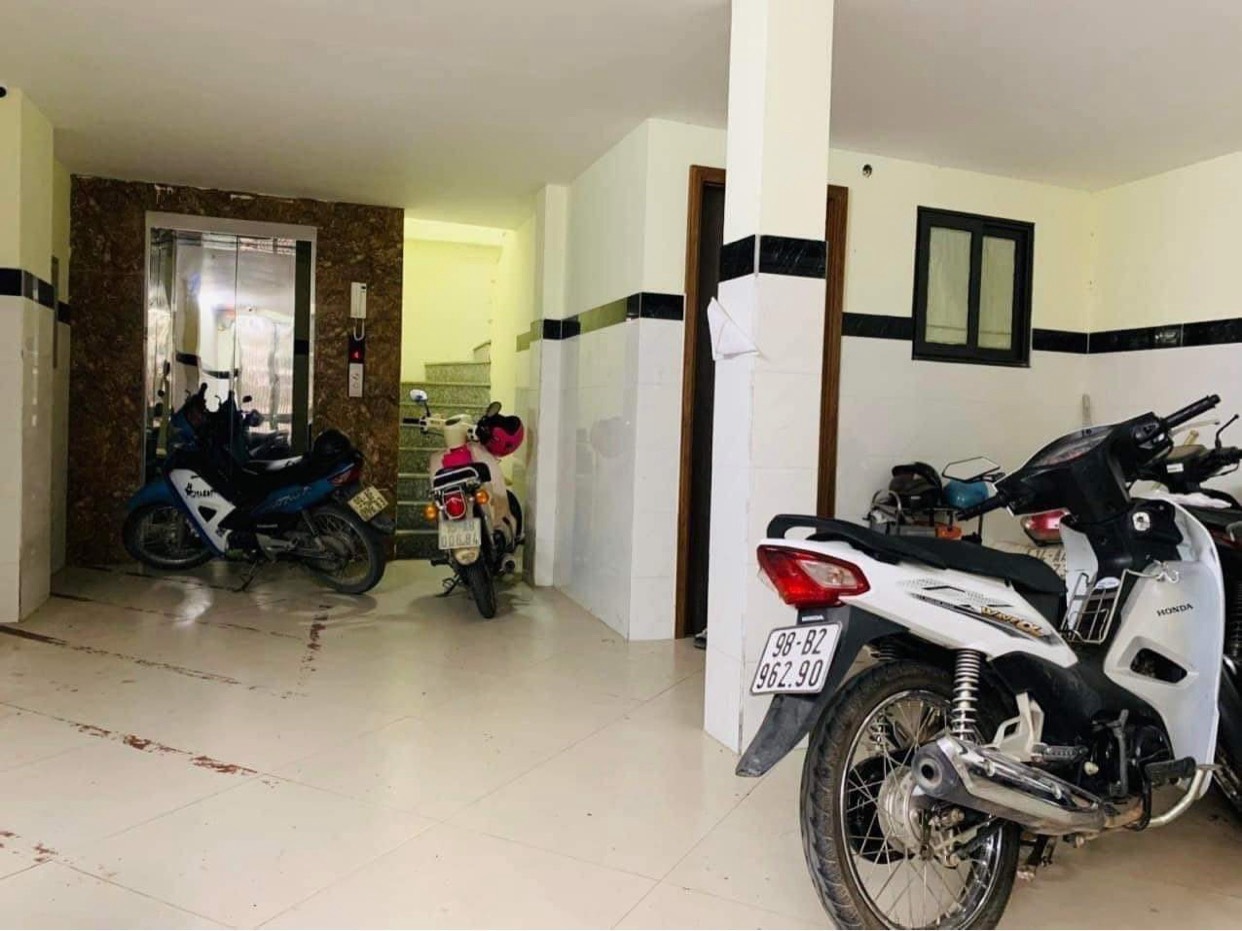 image_picker_3010E738-5B47-4D2B-96D6-8F61DE826FB1-1472-00000030ECF34742