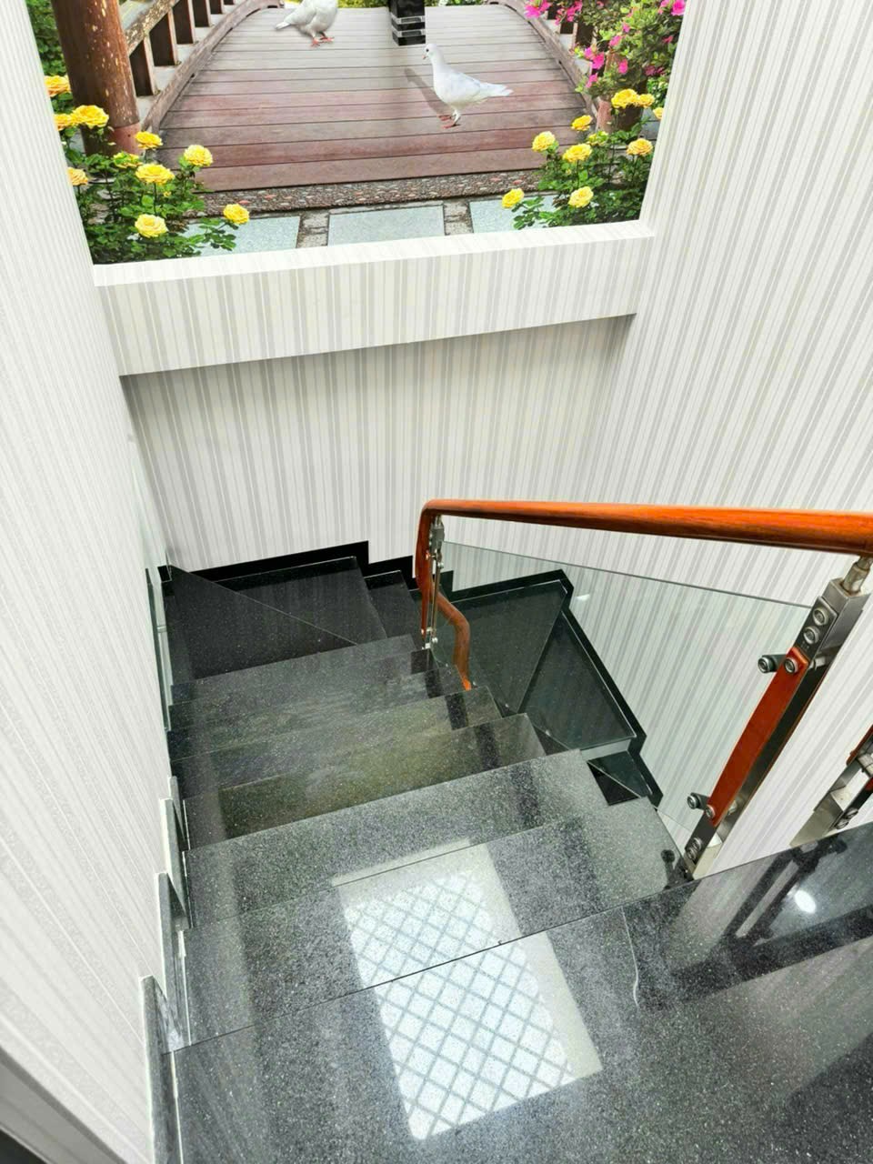 nhabl3.jpg