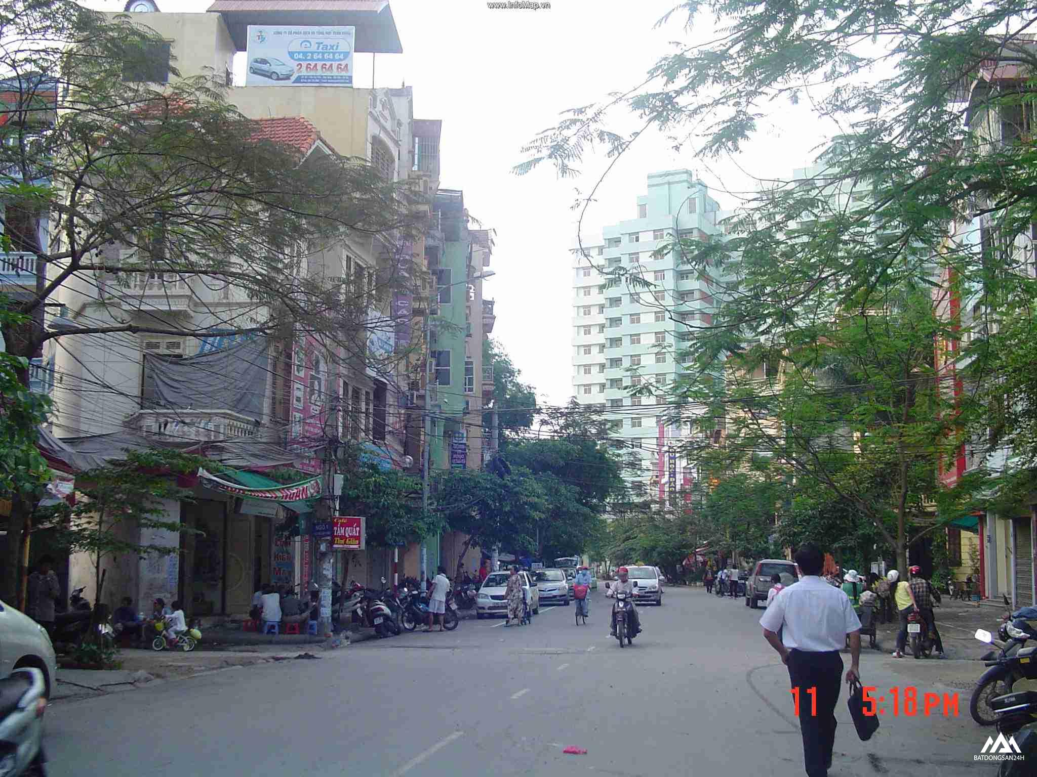 pho-tran-quy-kien-phuong-dich-vong-quan-cau-giay-ha-noi-compressed-1541436416