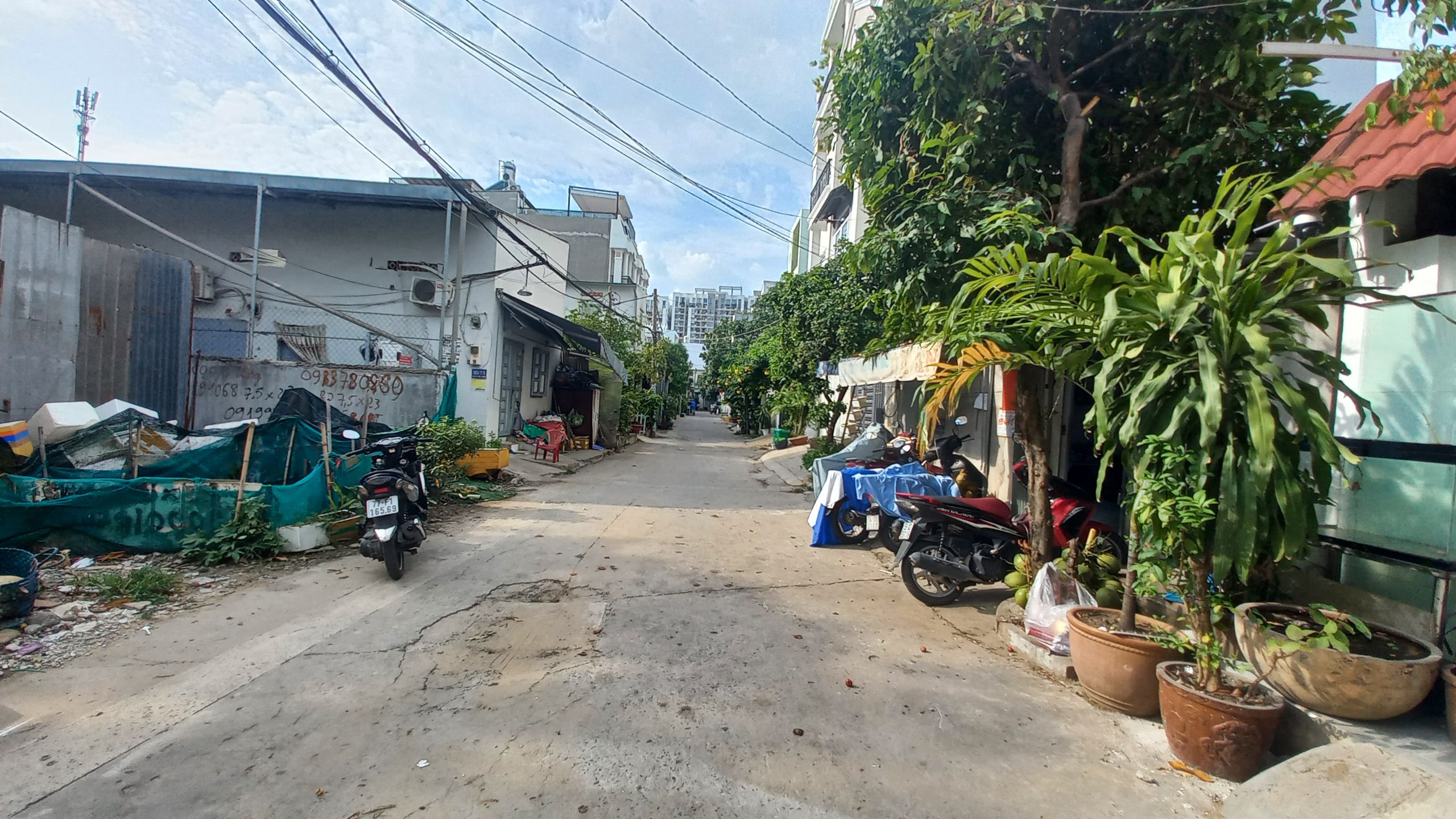 z3304956541710_3830590d6814b94703f72cb6f4a3a76e