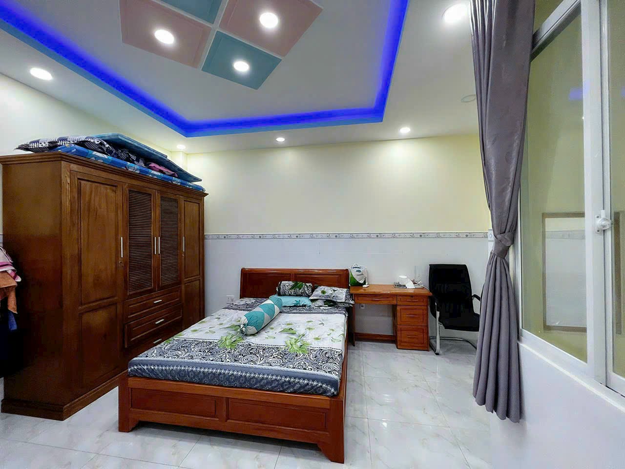 z5000940049471_3cc25769ea3f2627a914eb8016267f9a