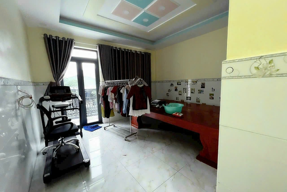 z5000940052579_9cbbd92b47f356a4a3cc0f9eed905928