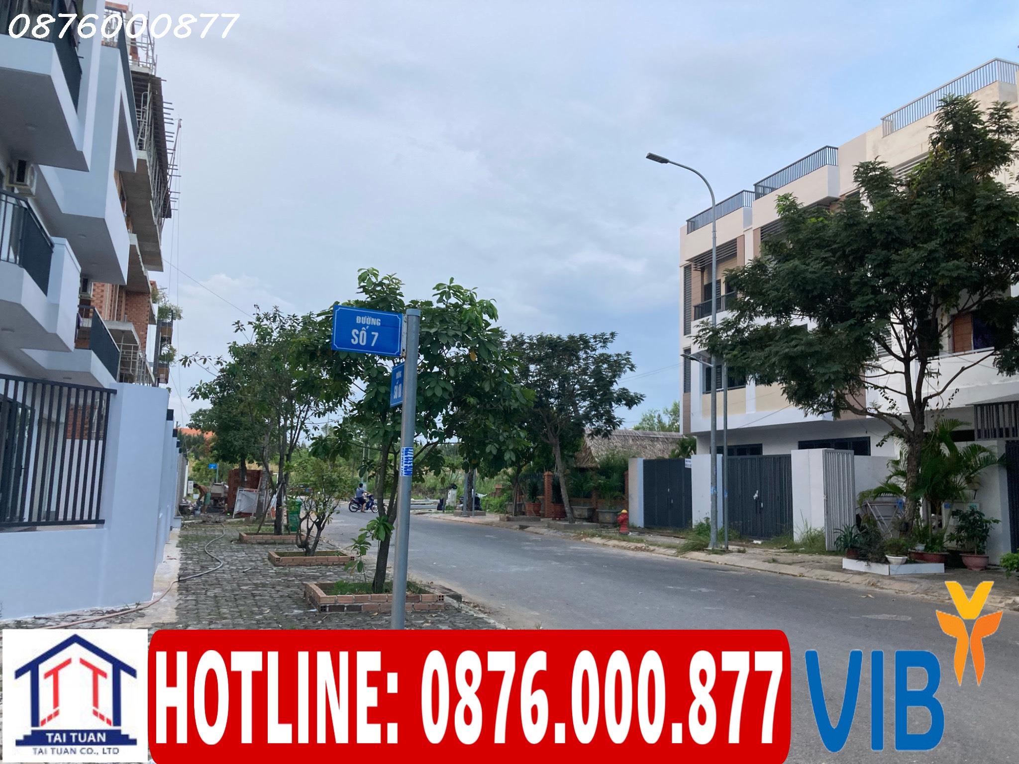 z5017105842325_6779541fededf5f7541246c2db8c3833