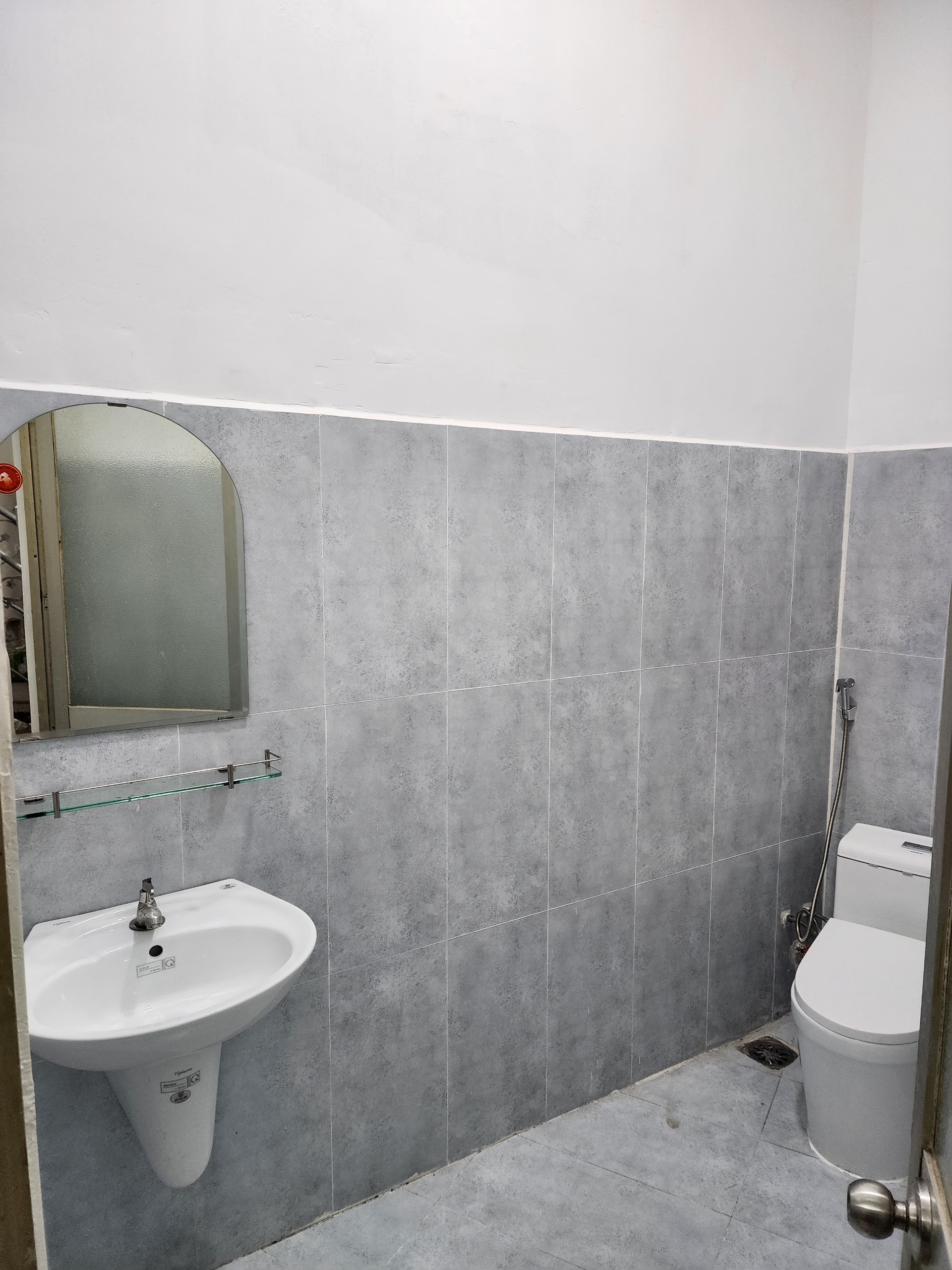 z5042271257224_85927fcd5fda51c851357c886b9cf76b