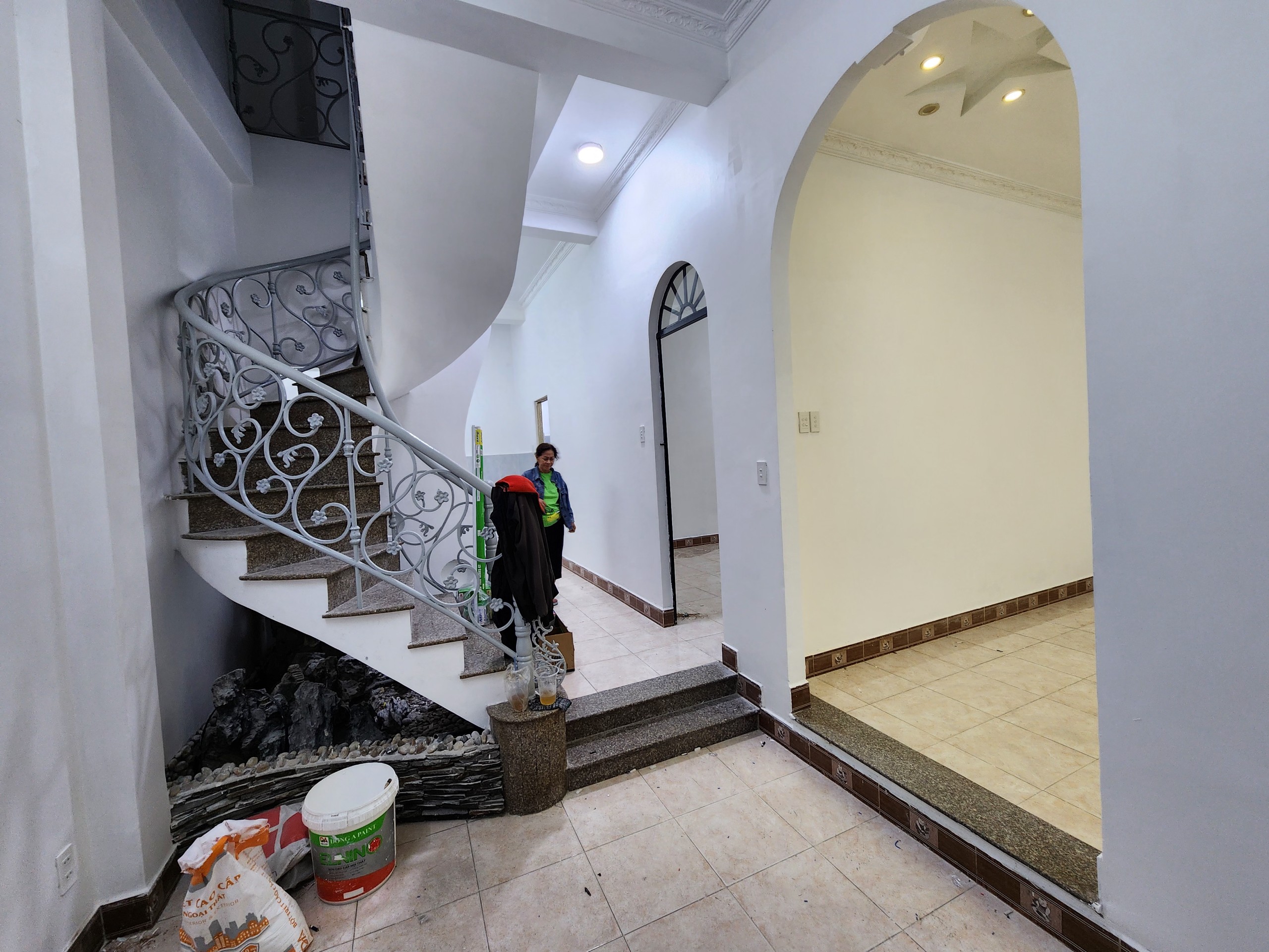 z5042271271004_e4ebf97ce2f32689cda7a5de5d79bd54