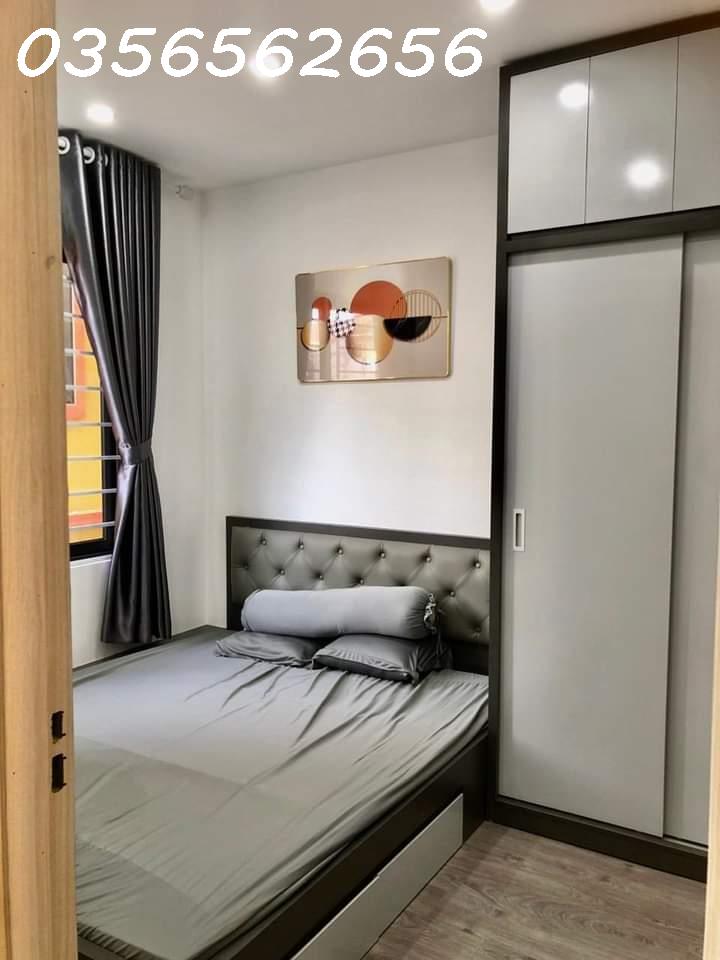 z5045302482801_73e39a0ebc3cb74b7051f1a0146ced85