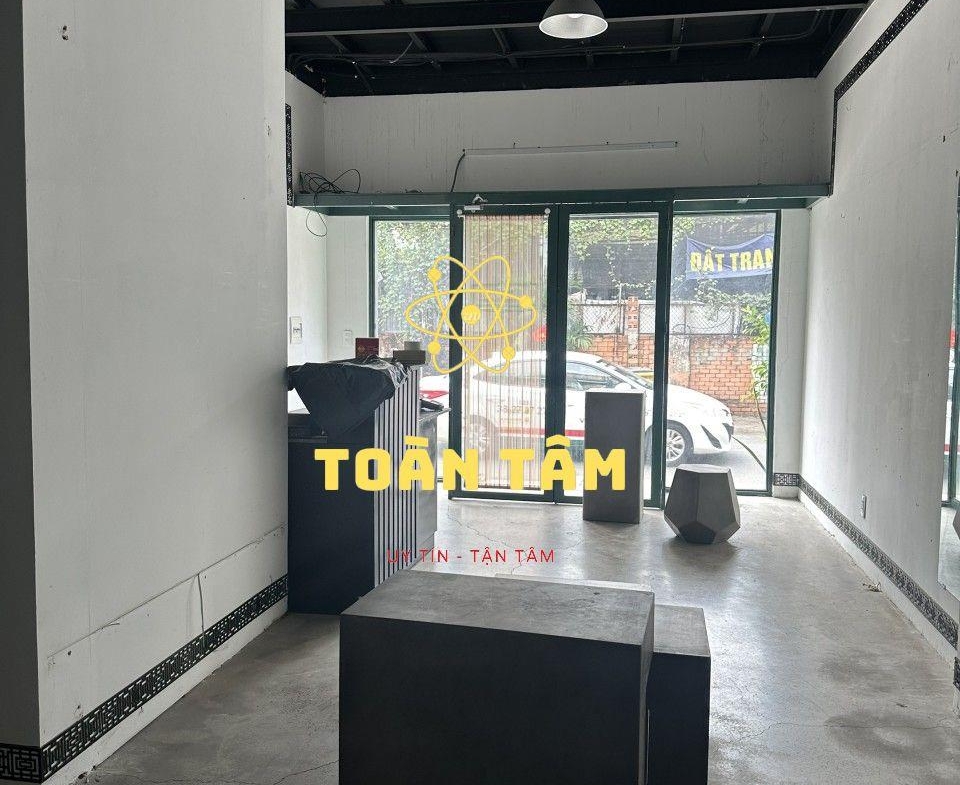 z5048278512537_1d37ff7092b14e8f333747fc1b28c55d_result