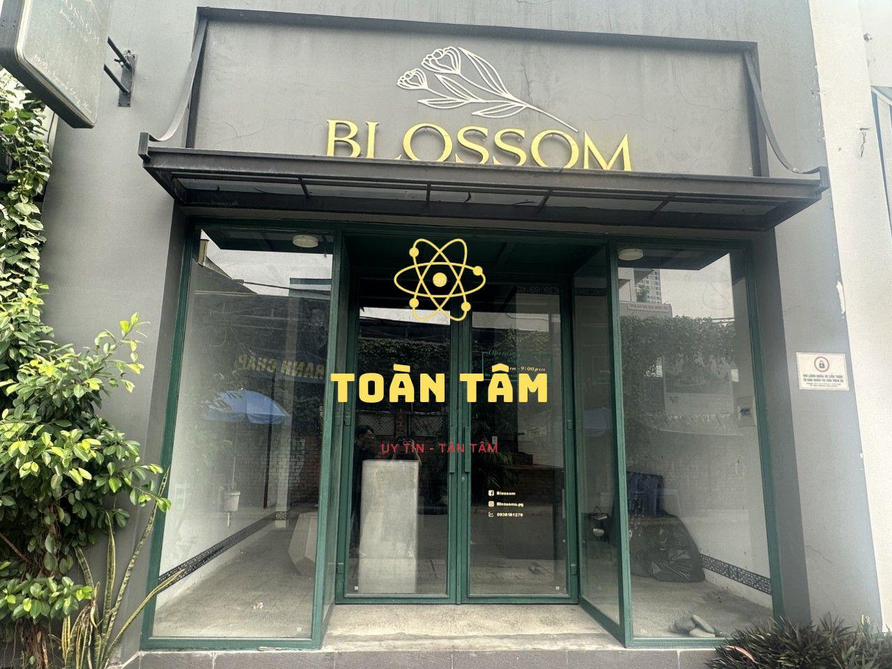 z5048278517759_449ab9674a67f1aeed07f6c95402e74f_result