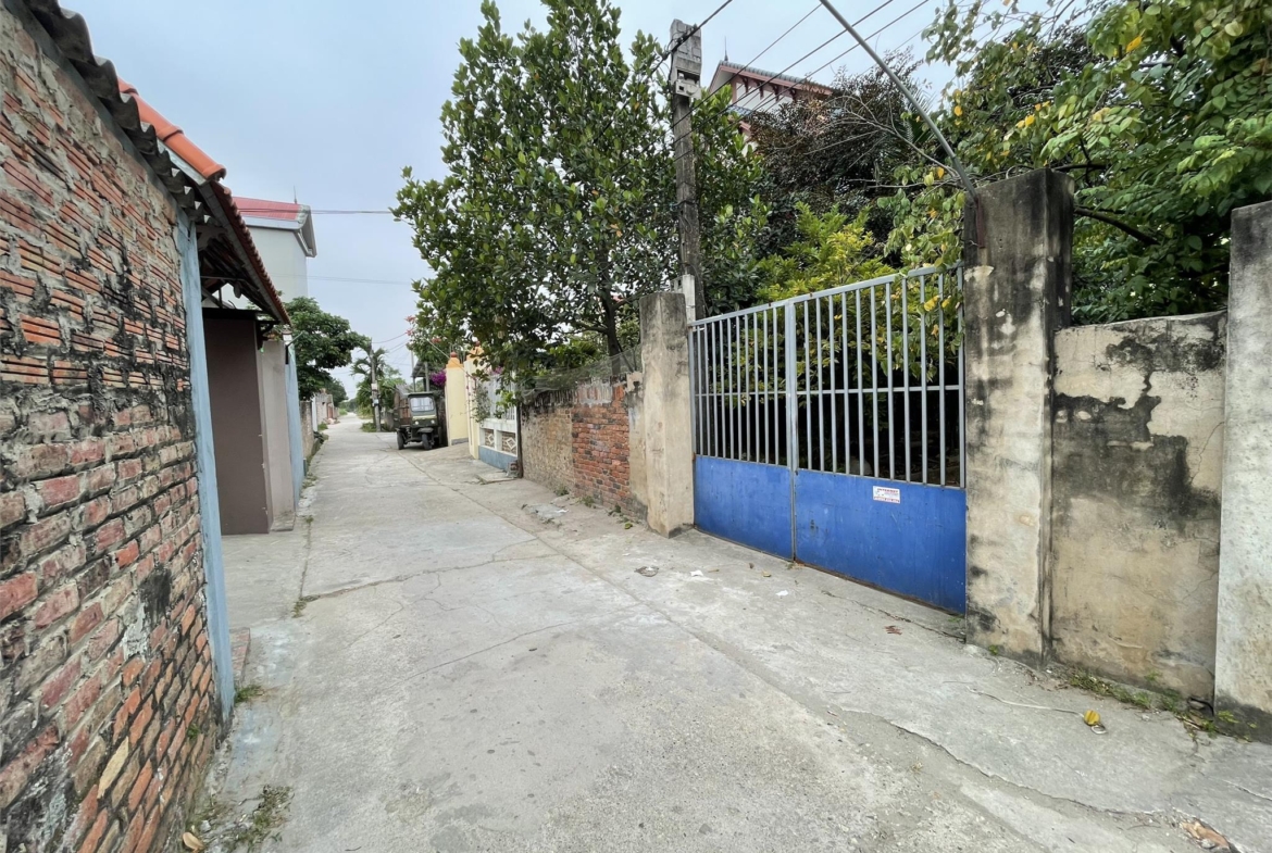 z5048768349661_5f8ea083fb384852fe02674f52200d0d