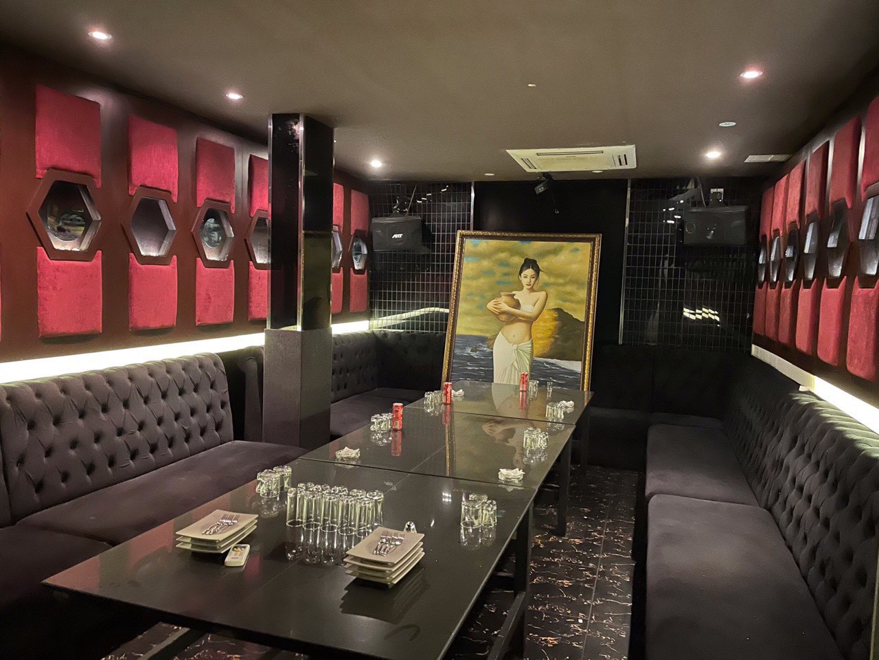 z5052512066136_ecb44ceadea663529b095c5d06f31c56