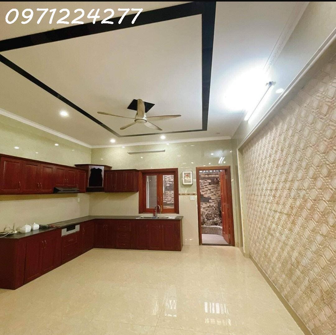 z5054670747895_6803927df8053150e879abf31666be6f