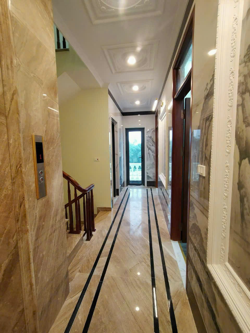 z5057184131785_b450a715b0d0680084630fbe378caece