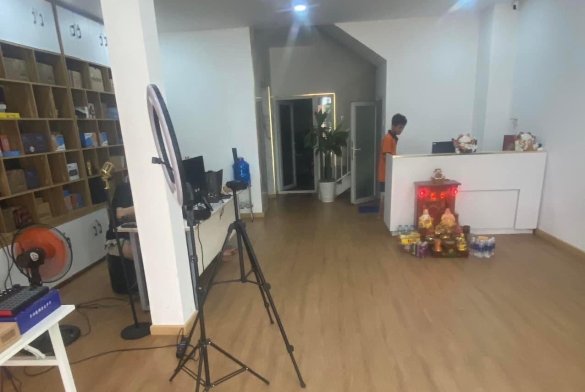 z5059064691969_4fad80d54f842aa2dc22bbc906faa1c3