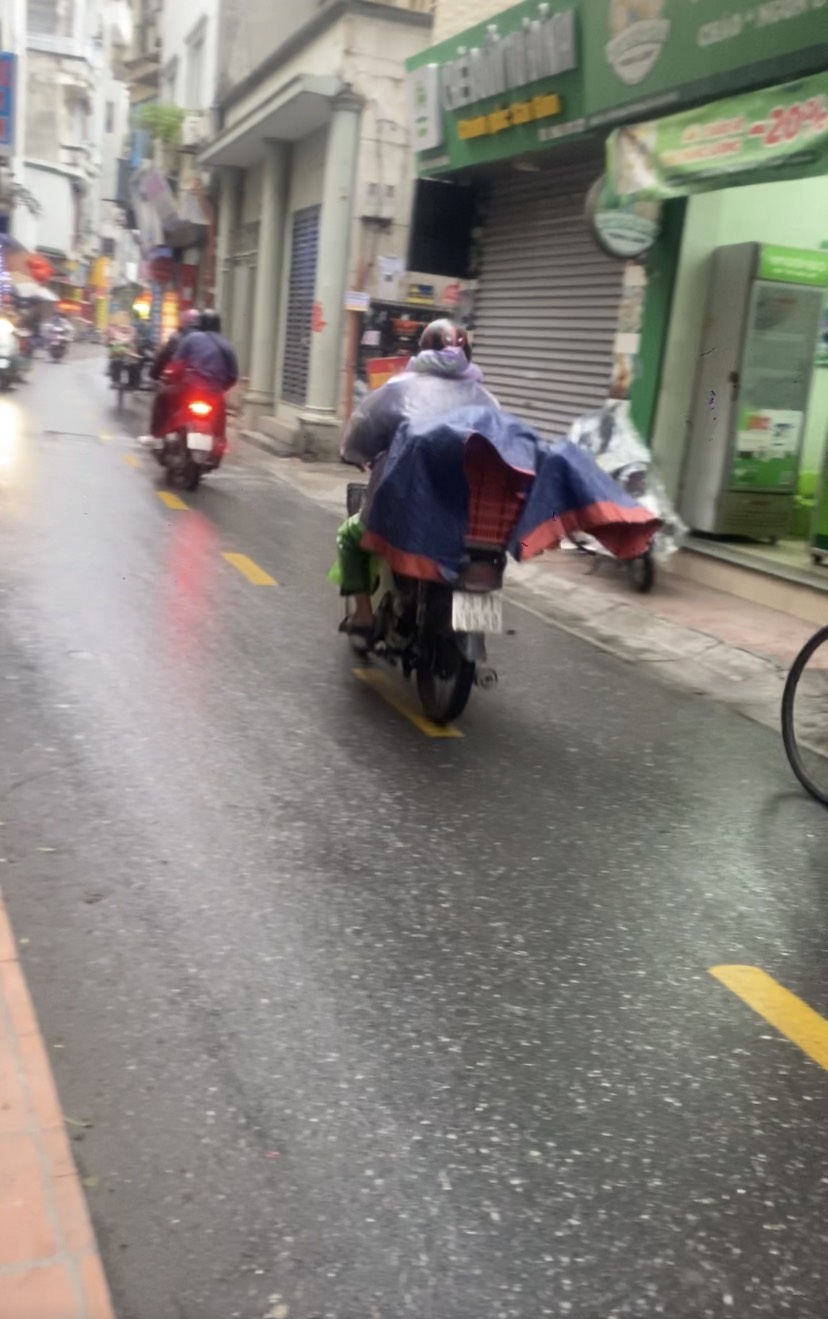 z5063651579450_2b4361e18eaa2846e791d12010c17870