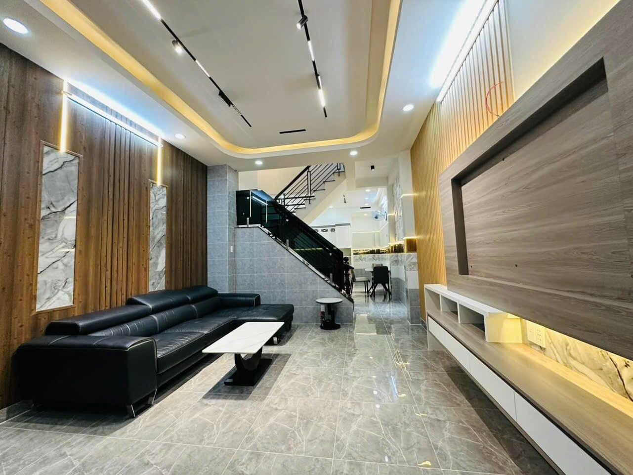 z5066777650447_5543661187c8c33adc421293523910f9