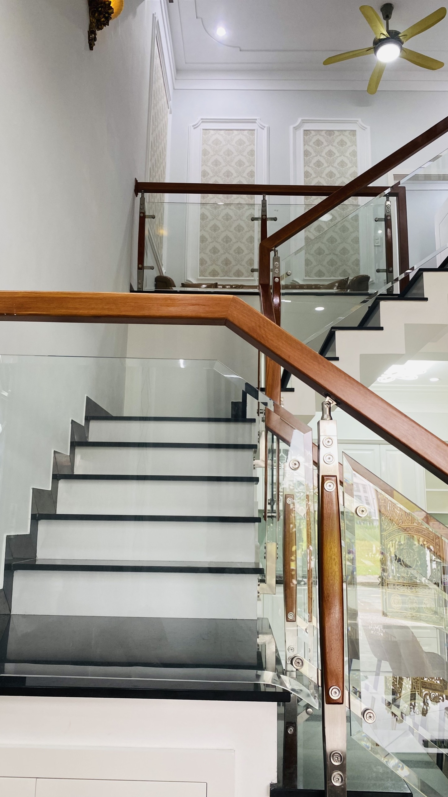 z5068111426960_21dbfe2094ded9ef27feb06edd6cf7f4