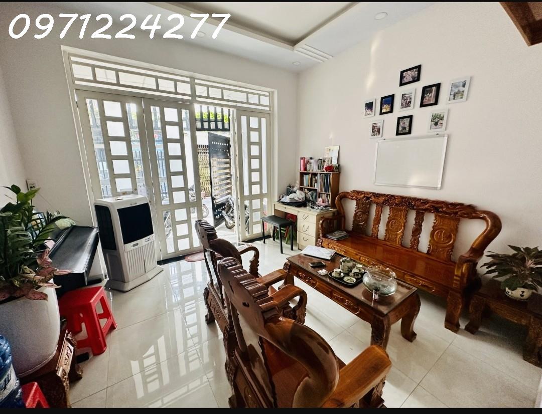 z5068958150357_2f27933f15ddddb36ade228b2654ca1e