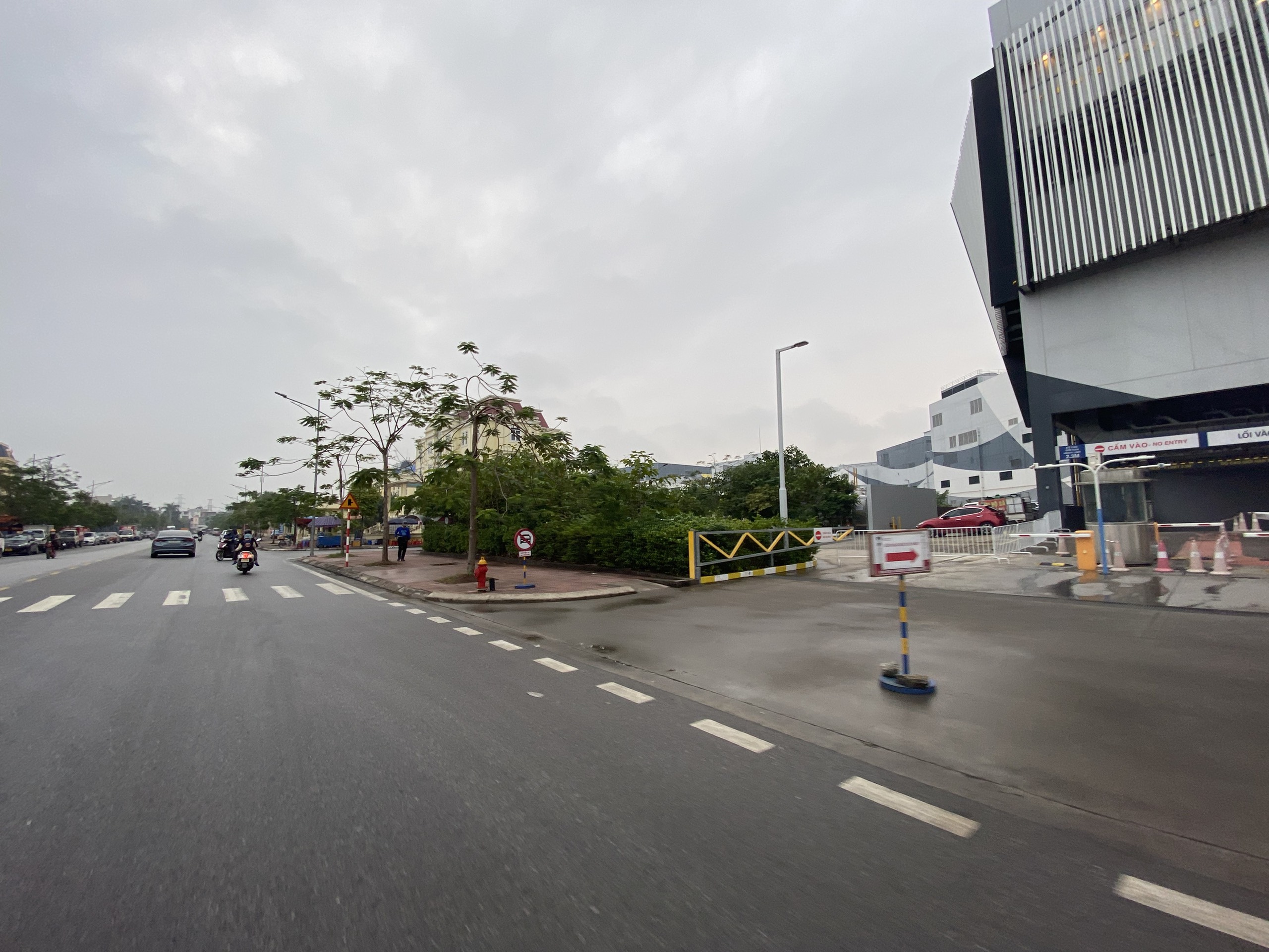 z5073283196495_08233e46fe3e9e3c64c9bd95ed89c719