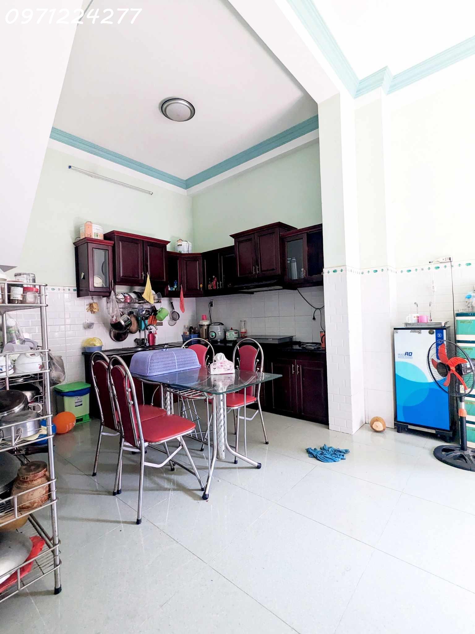 z5074535805775_b90ab43ac904c0dd908d78dfb2164f9d