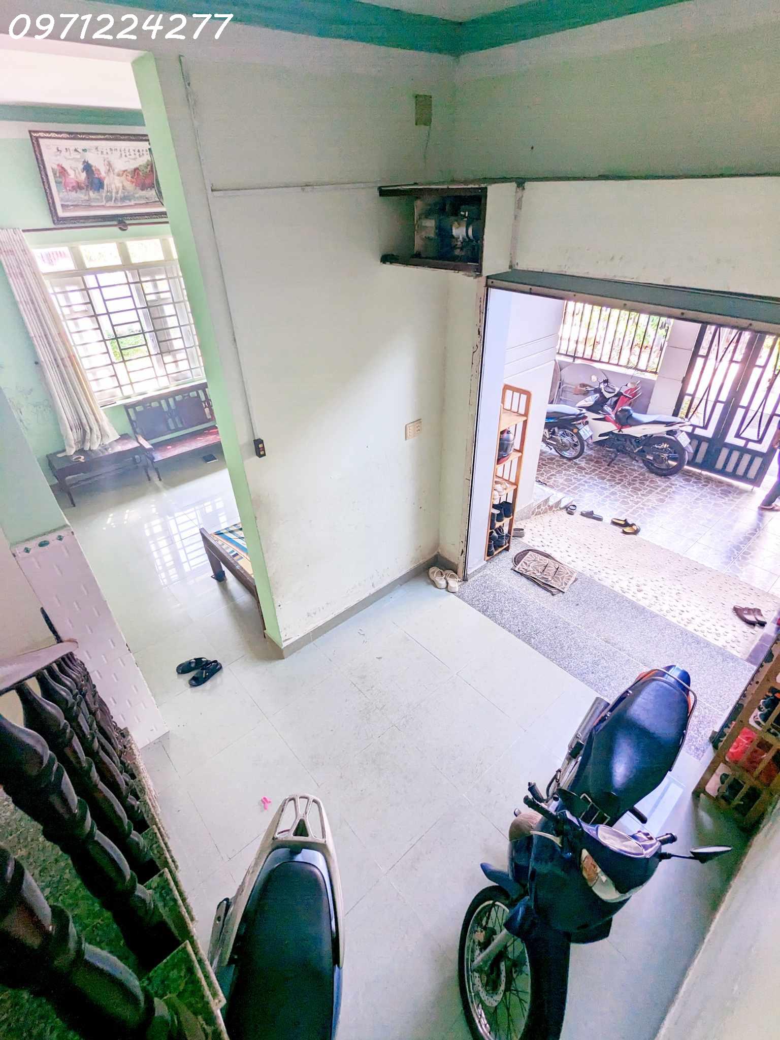 z5074535806849_08afef71d4bf0bf3327a3a846e73ce07