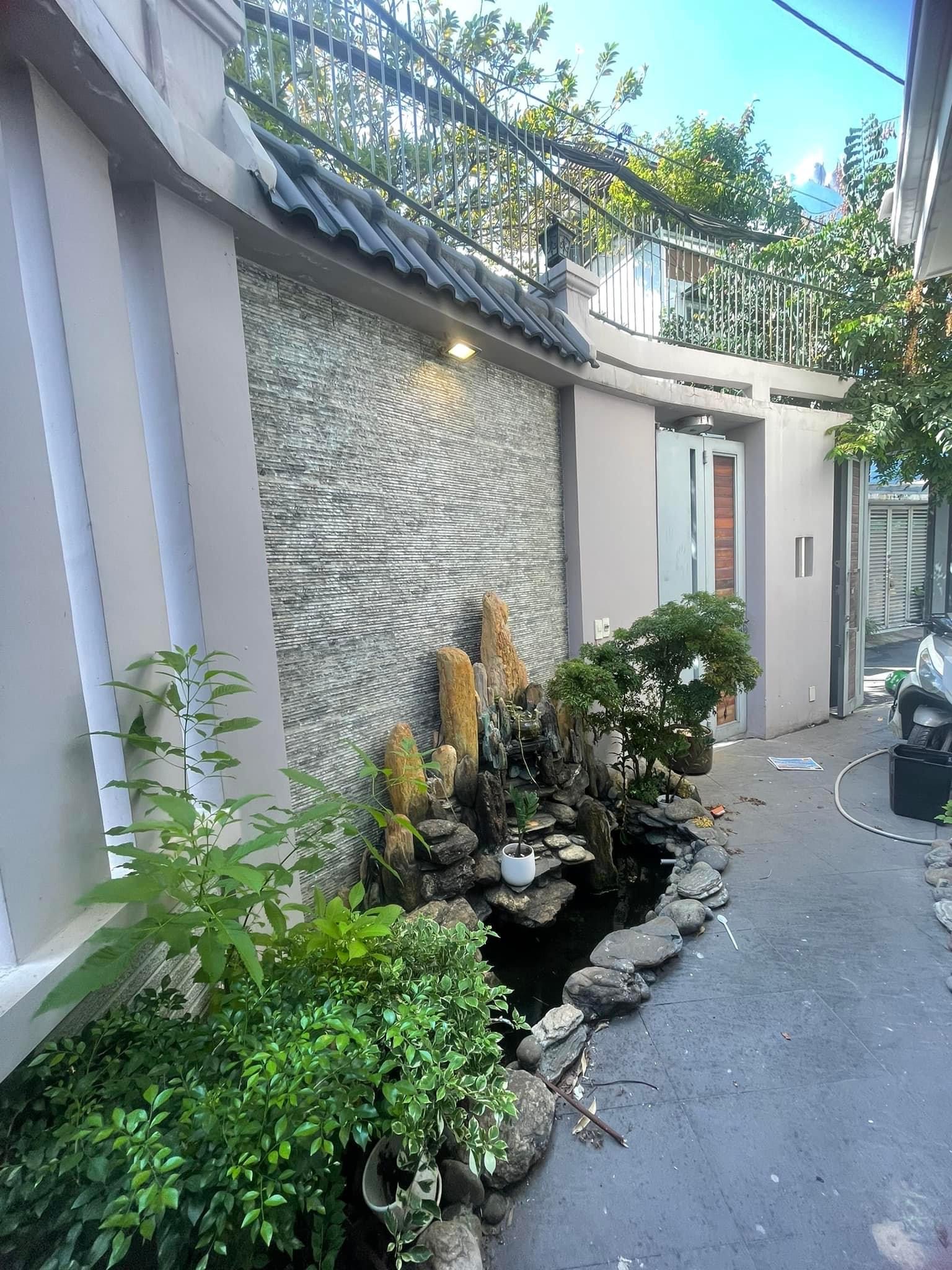 z5077631598093_21b5f059bc956a439a0999641ddbdd84