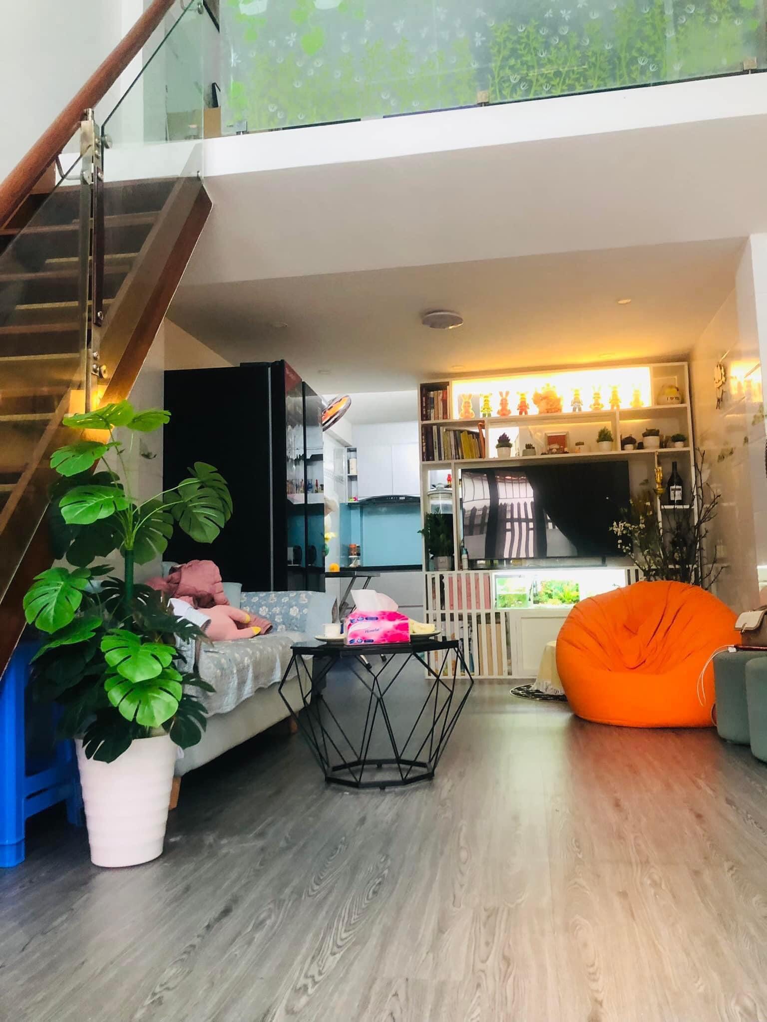 z5089650192844_0d25ba774acc1d331bc6a9862c08f4fd