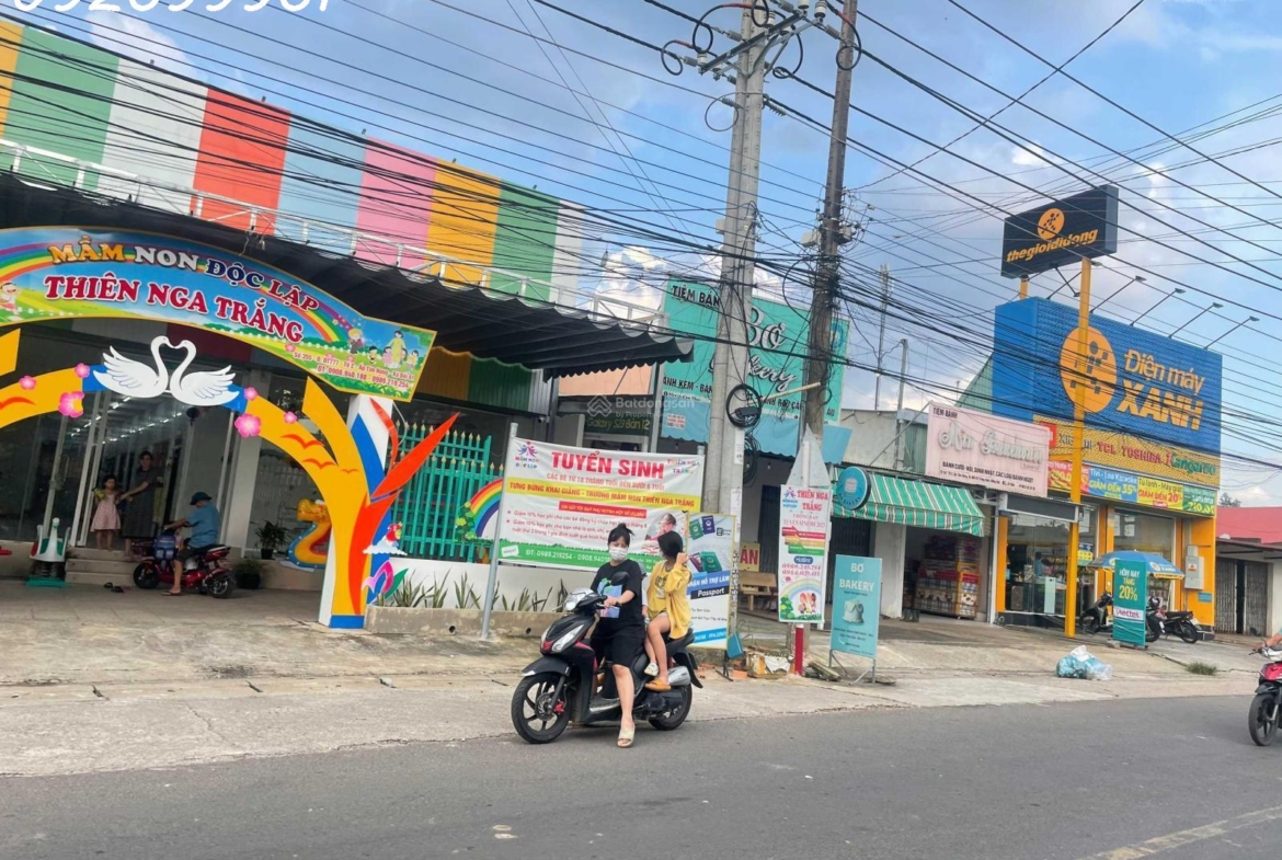 z5091382860217_02c1565ca5cc03533096eebc79343839