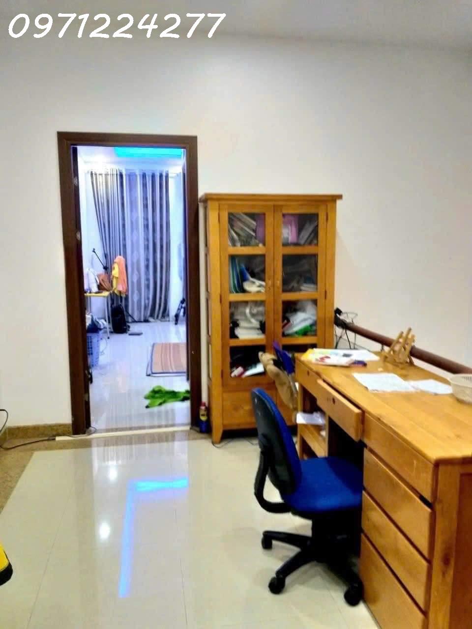 z5094715384626_a6001569e80ce66901b2764a05d119e2