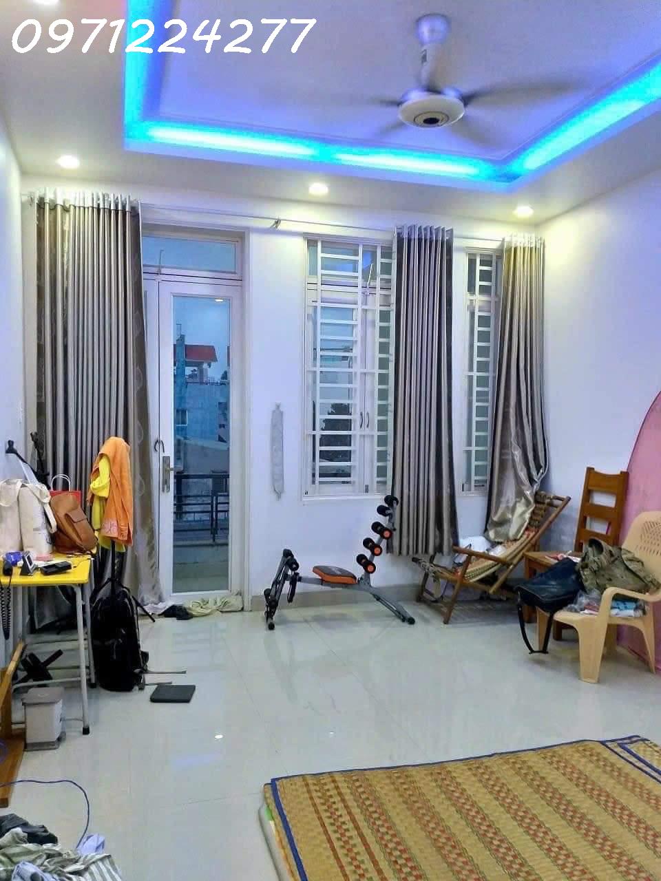 z5094715401605_465e36332b355095664dbb9b3e27f8b6