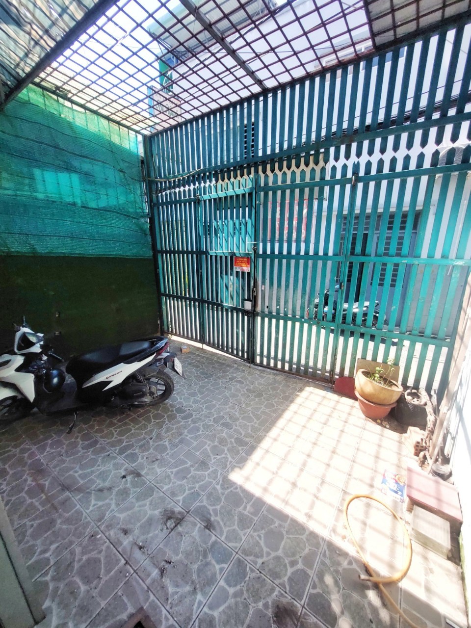 z5097387187729_6a8f6d73a11e003ace977c0b8e71f908