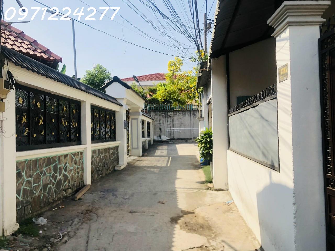 z5105016219765_32781531d542c372ba9dc4b7da627505