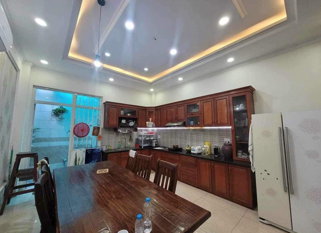 z5112836772040_a9f41b5a0f1e951fdde25b7d21a06b9d