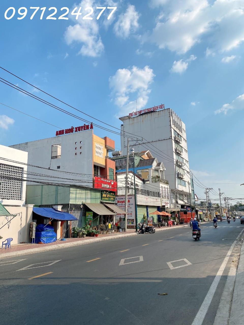 z5124329693925_6be3708ca4a01a8db308ecceeb418a06