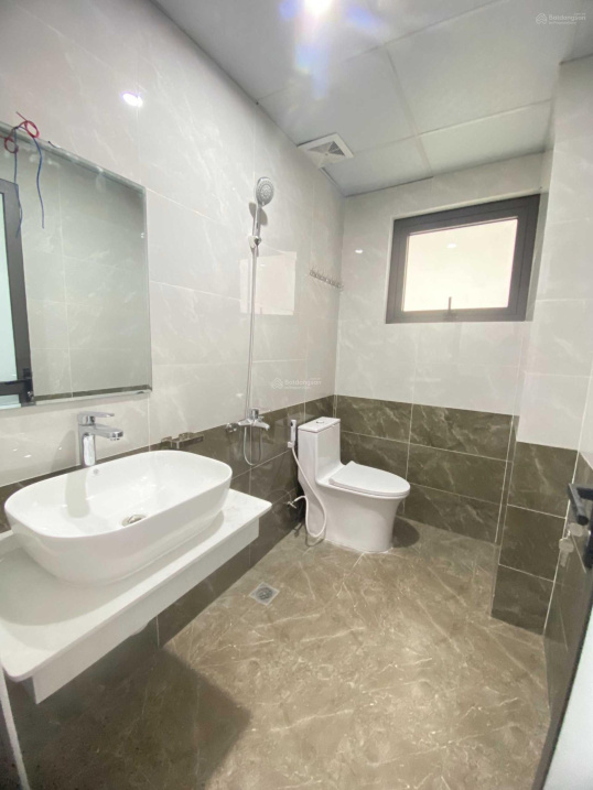 20230531183234-e85f_wm