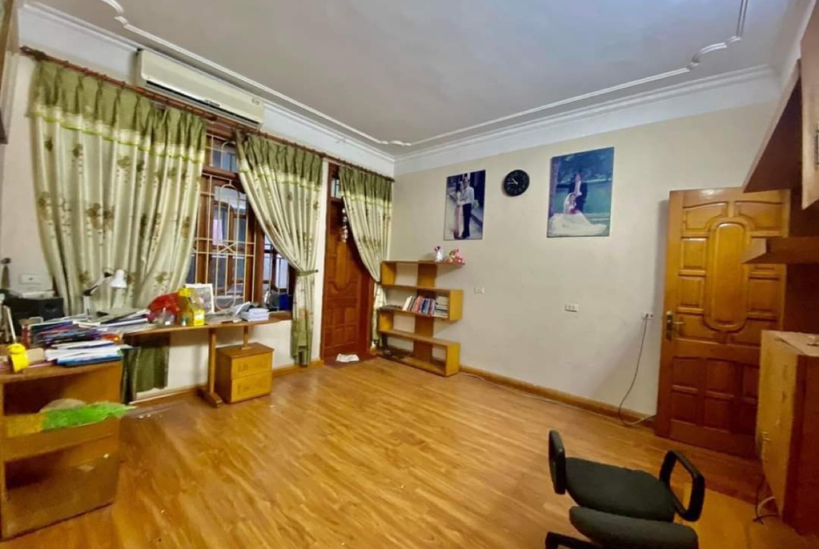 394493474_1360081877929919_5882058748875825155_n