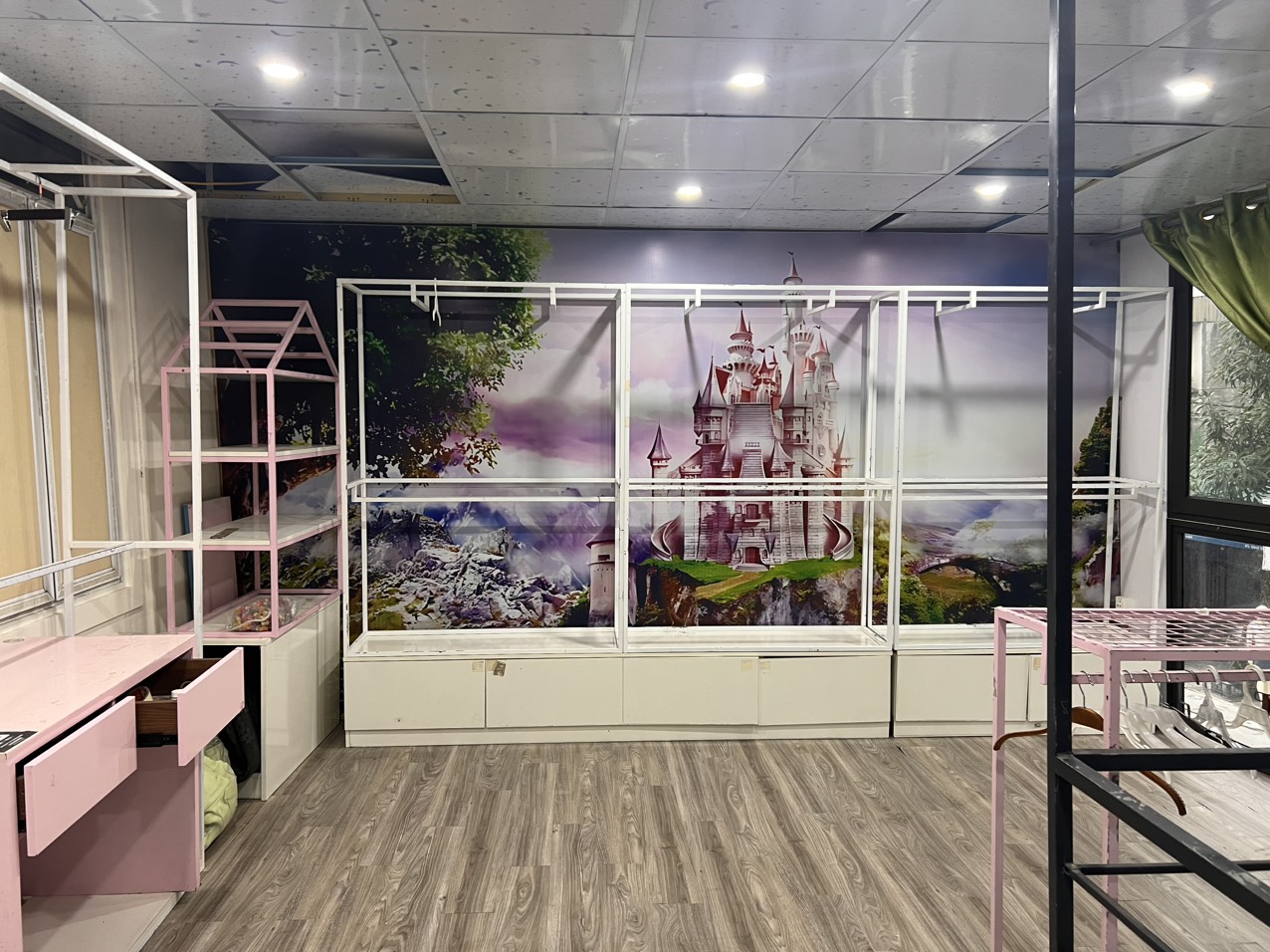 68a69501-cb03-48a4-ad6f-5e6ea2a43546