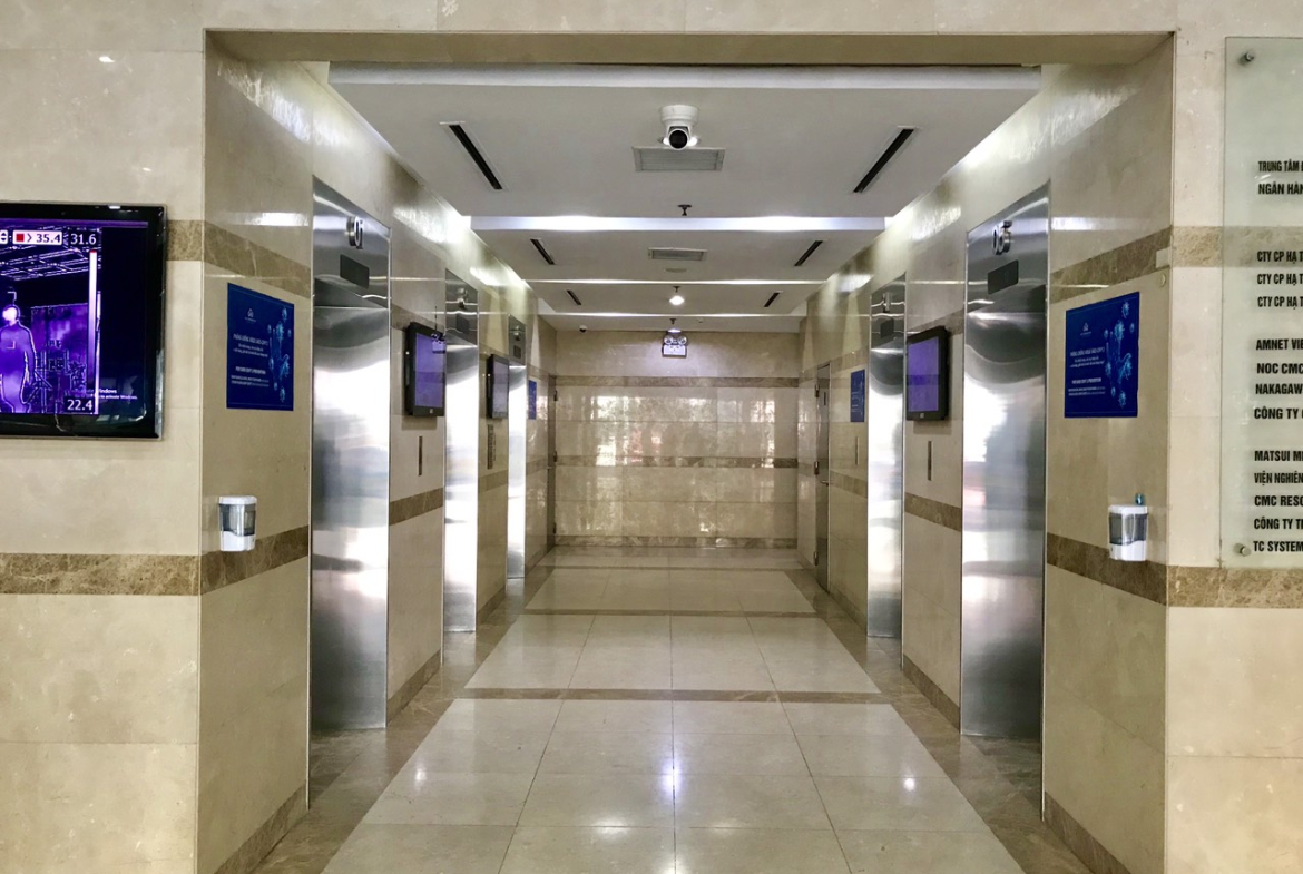 CMC – 3 – Thang may