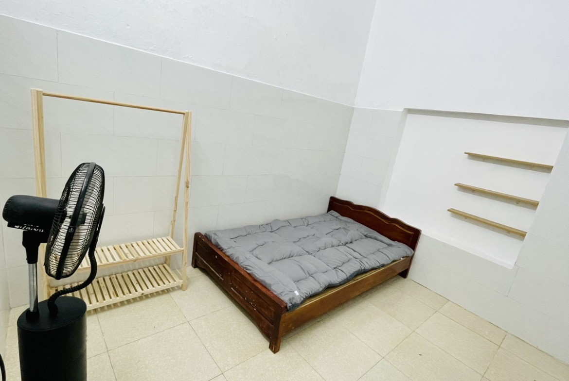 cho-thue-nha-rieng-tai-so-69-ngo-12-quang-trung-ha-dong-thong-ngo-3-le-trong-tan-gan-ga-tau-la-khe-tren-cao-6