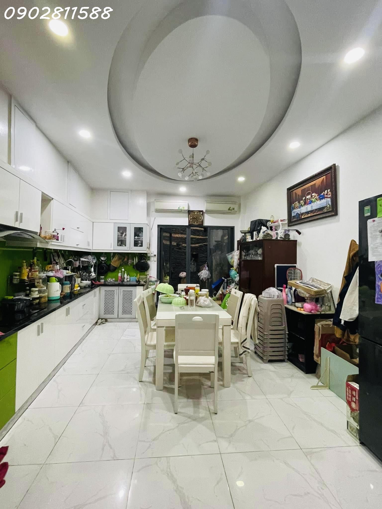 nha-phu-nhuan-10-ty-0902811588-b